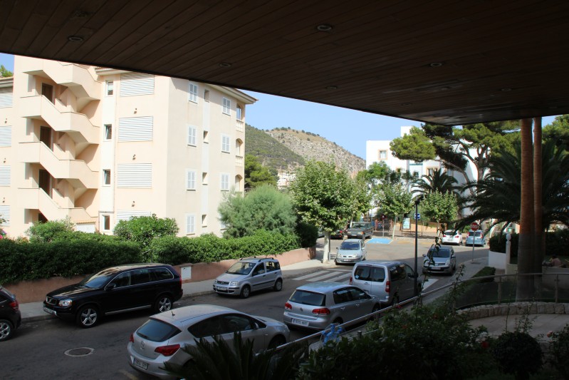 vor dem Hotel