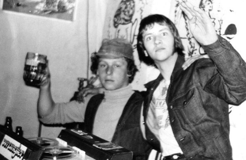 Fete bei Uwe 1980-4.jpg