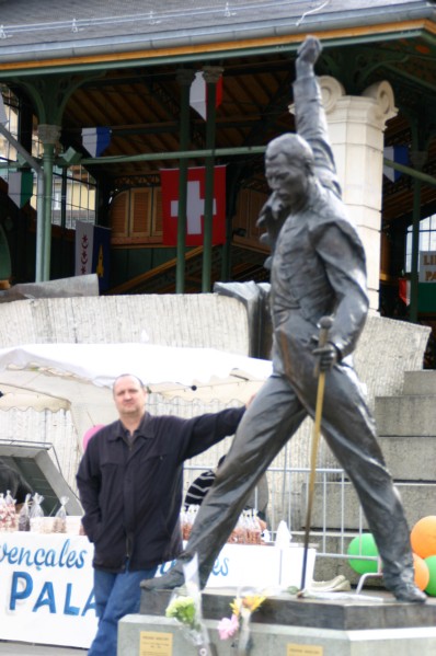 Hansjörg und Freddy Mercury