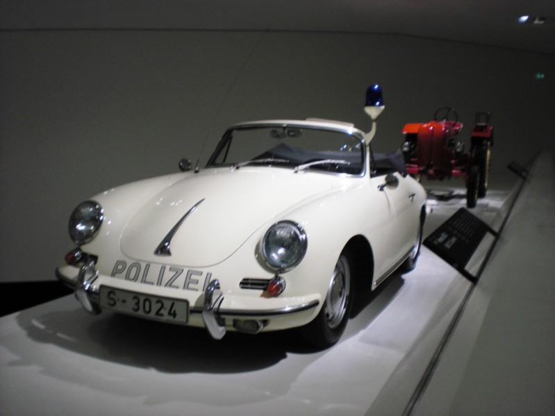 Porsche (21).JPG