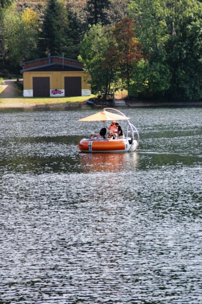 Boot mit Grill