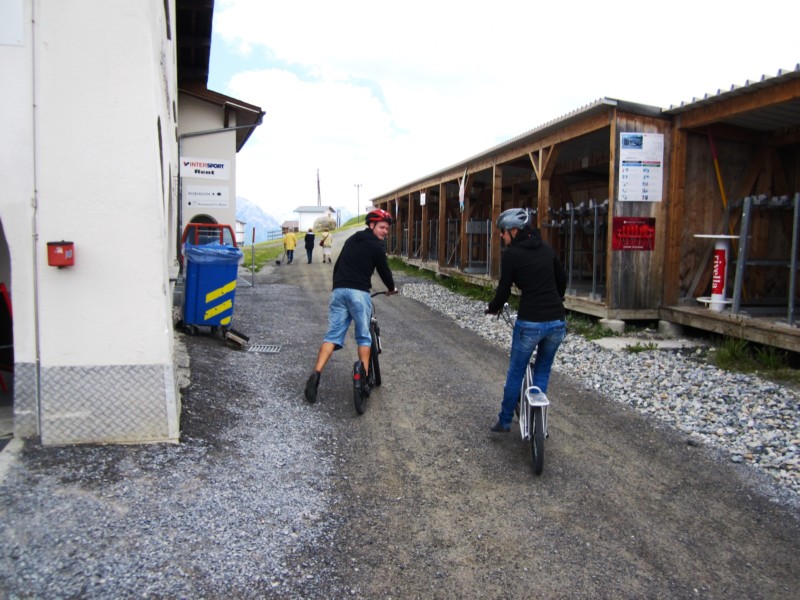 und mit dem Trottinet wieder runter