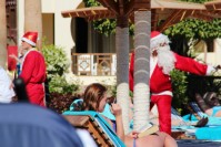 der Weihnachtsmann ist auch da